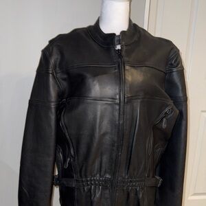 Unik Black Leather Jacket for Women‎